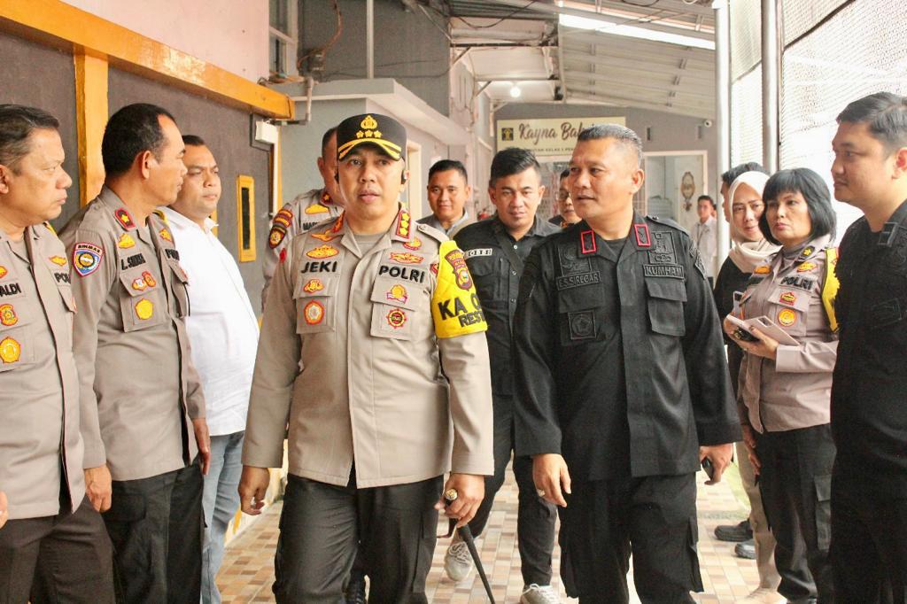 Kapolresta Pekanbaru Melakukan  Kunker Ke Rutan Sialang Bungkuk